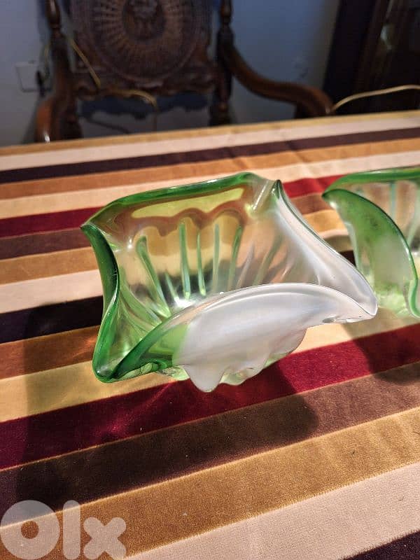2 murano ashtrays 1
