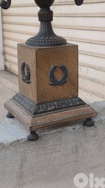 antique 6