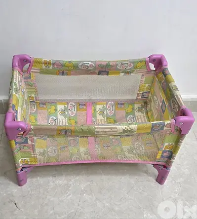 Baby born crib