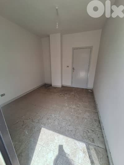 OFFICE IN DEKWANEH PRIME WITH TERRACE (DE-305)