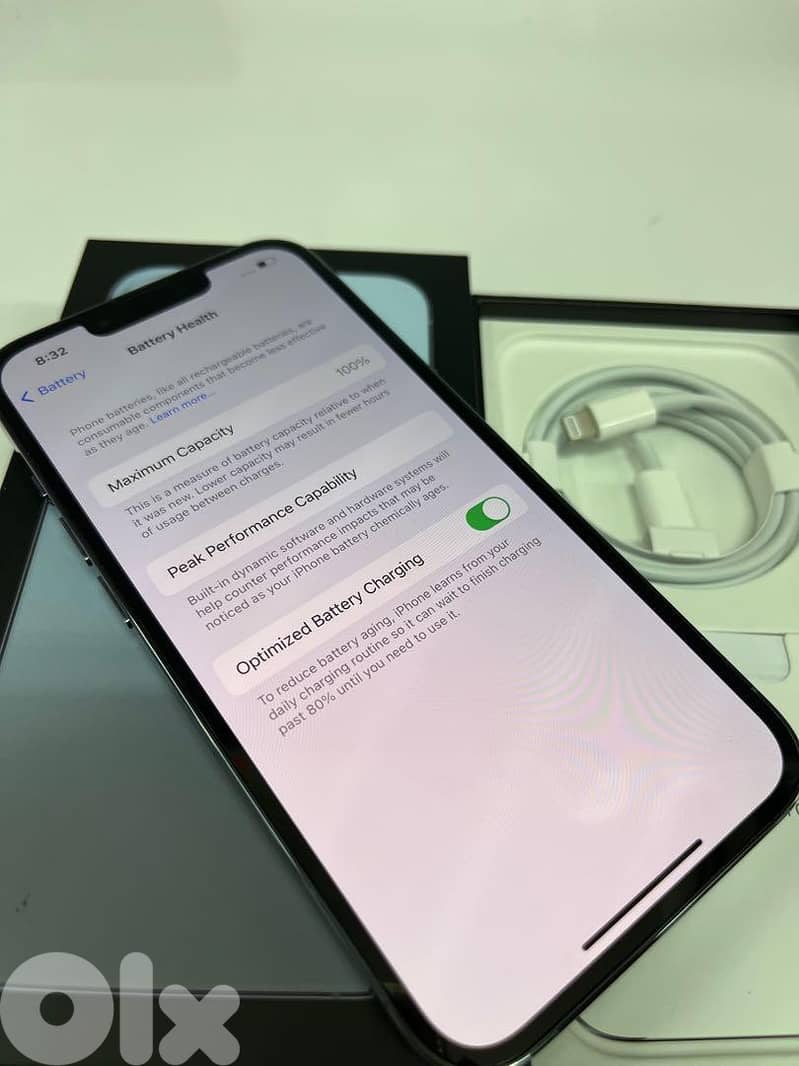 Apple phone 0