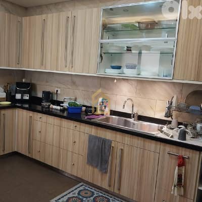 Apartment for sale in Zarif ML310 شقة  للبيع في ظريف
