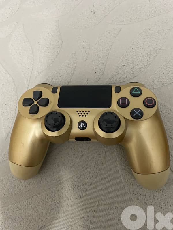 2 playstation 4 console only for 25$ 0