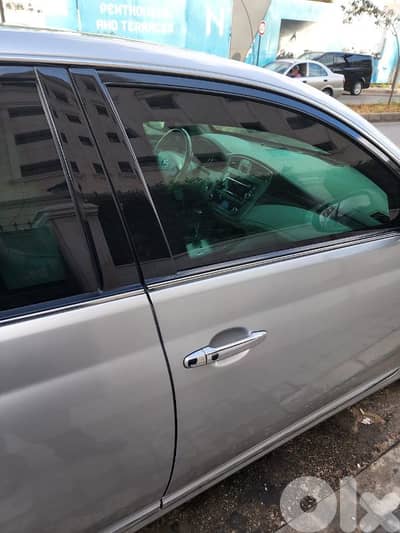 Armored Toyota Avalon 2012 مصفحة