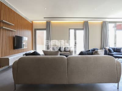 Luxurious Living | Spacious | Balconies | View