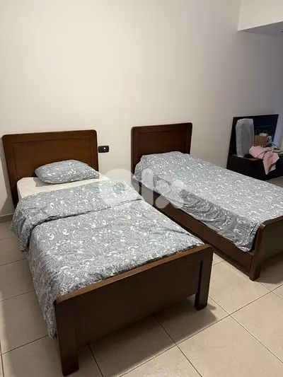Twin Bed Set – Solid Wood