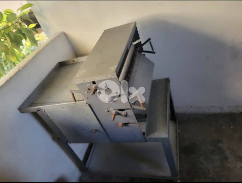 oven / mixer / dough sheet 4