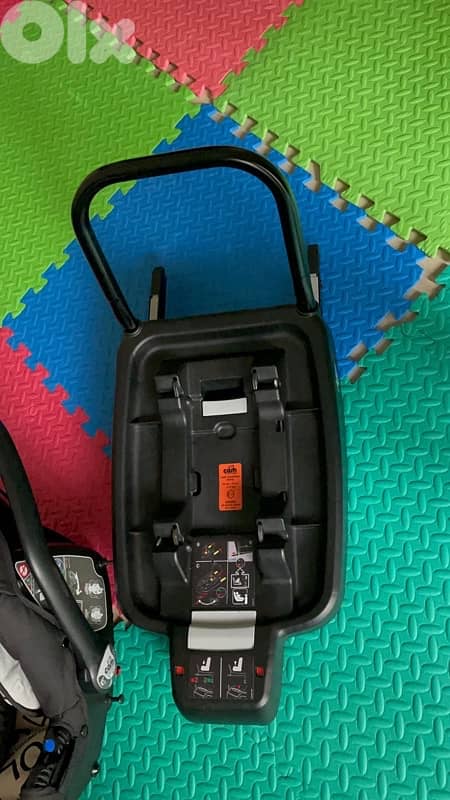 CAM Stroller 6m+ , Portable Carseat with base 0-6m, Diaper Bag 3