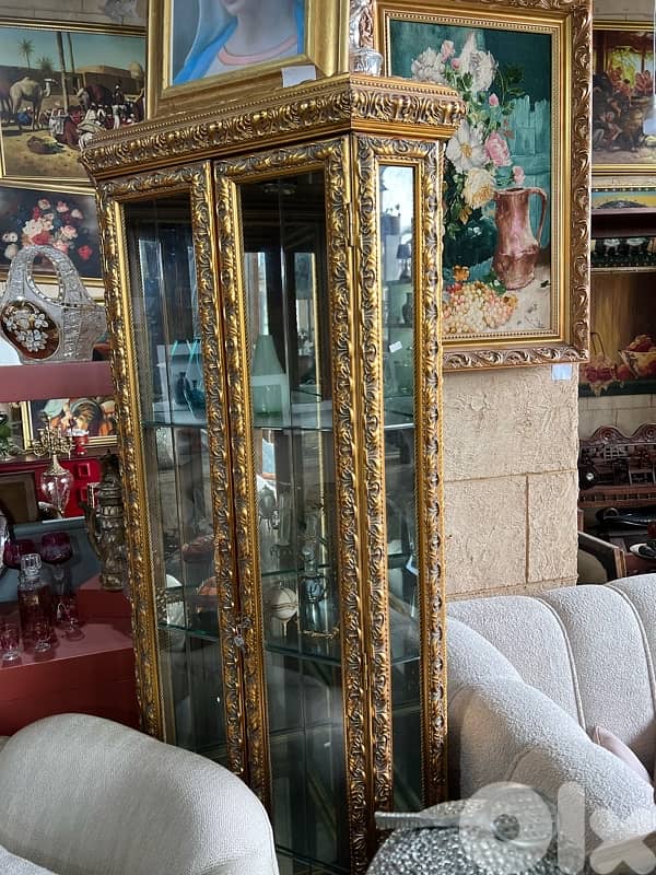 corner cupboard 0