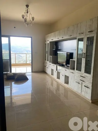 furnished apartment شقة مفروشة 1000$ شهر واحد،900$ موسمي، 600$ سنوي