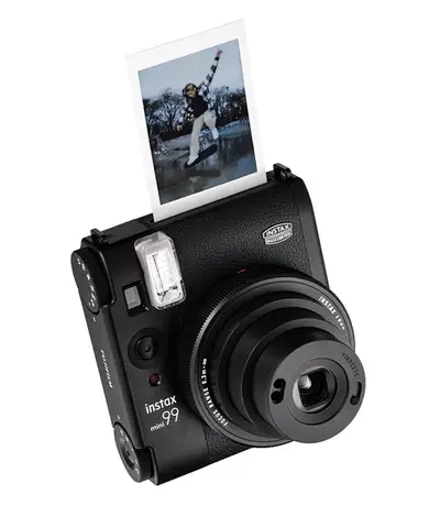 instant camera