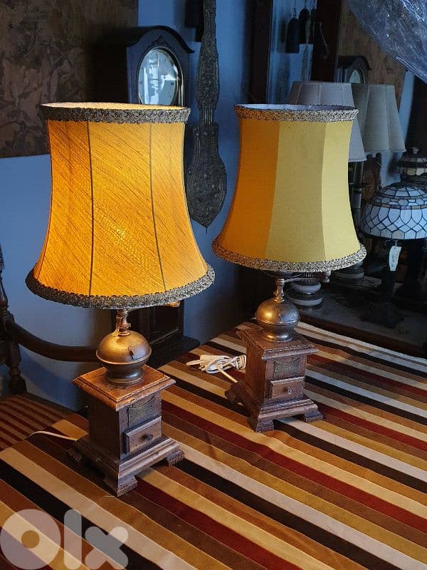 pair of antique wooden lamps 0