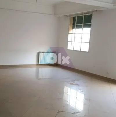 200m2 apartment-Prime Location 4rent in Saifi-Beirutشقة في الصيفي