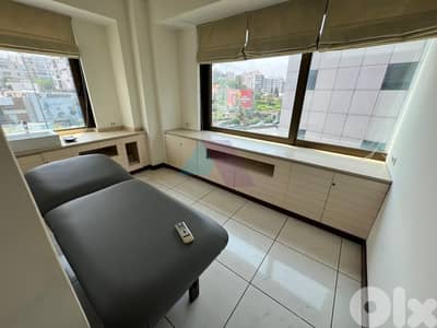 300 m2 office-Prime location 4rent in Kaslik - مكتب للإيجار في الكسليك
