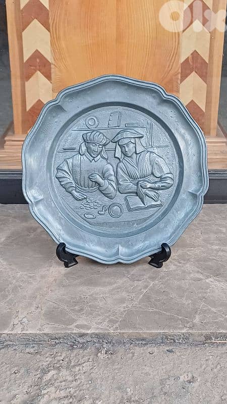 antique 0
