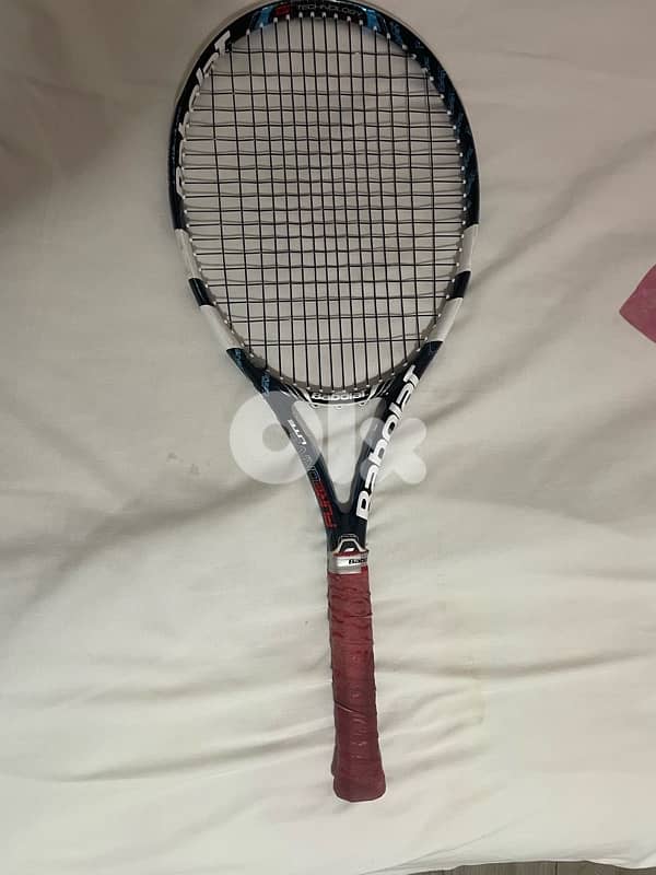 Tennis Racket 0