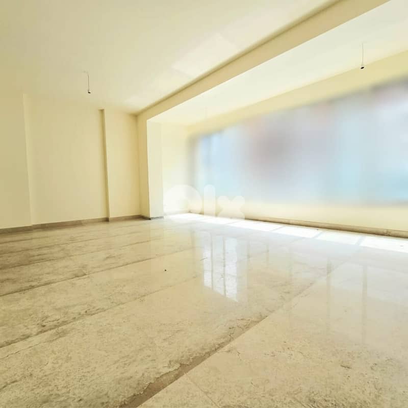 RA25-4266 Deluxe Apartment 160 m² for Rent – Tallet El Khayat, Beirut 0
