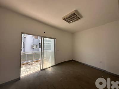 مكتب للايجار في الزلقا Office for rent in Zalka