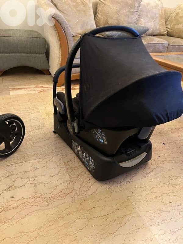 stroller & car seats 2