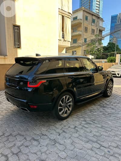 Range Rover Sport V8 Dynamic 2018 black (clean carfax-69000 miles)