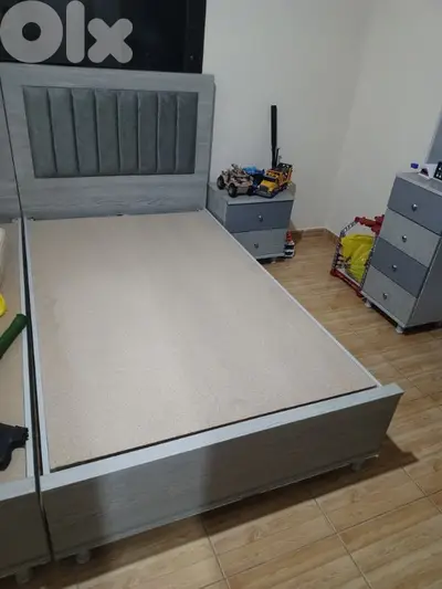 المية ومية