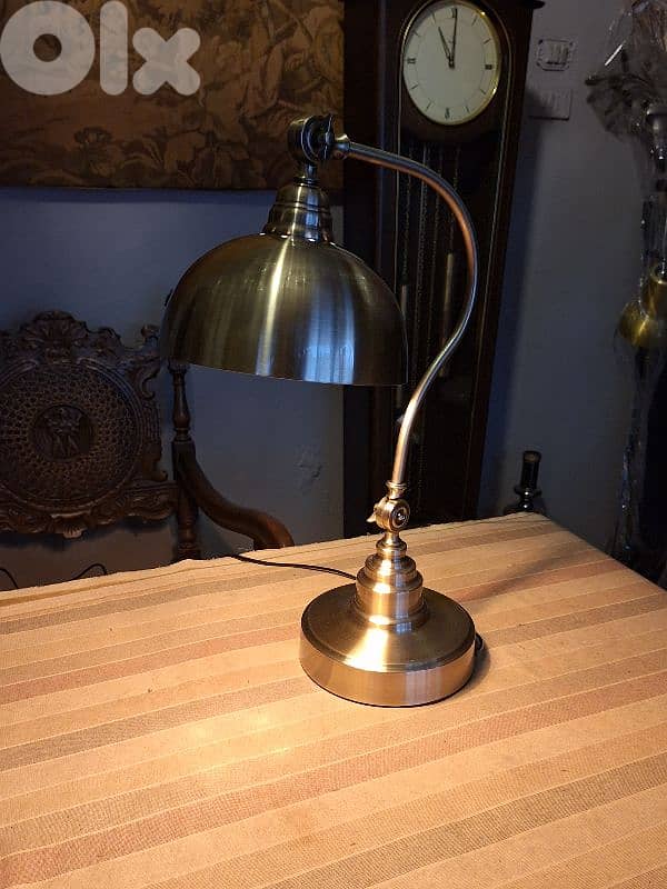 flexible desk lamp 2