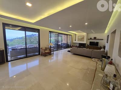 Apartment 350m² with Terrace/Garden 600m² for Sale in Bharsaf