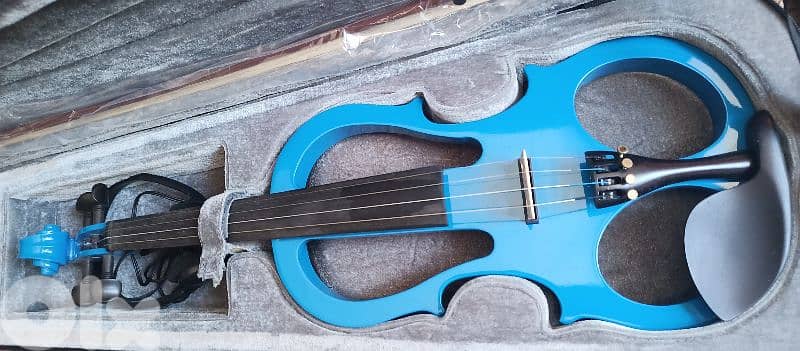 electric violin 0