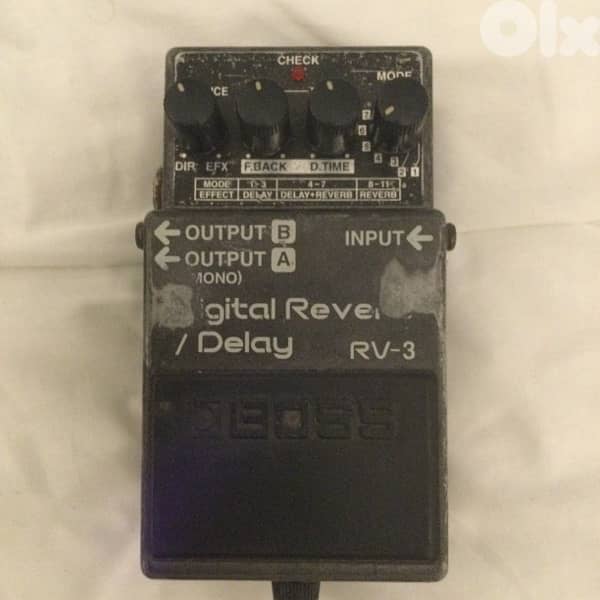 boss pedal digital reverb and delay RV 3 0
