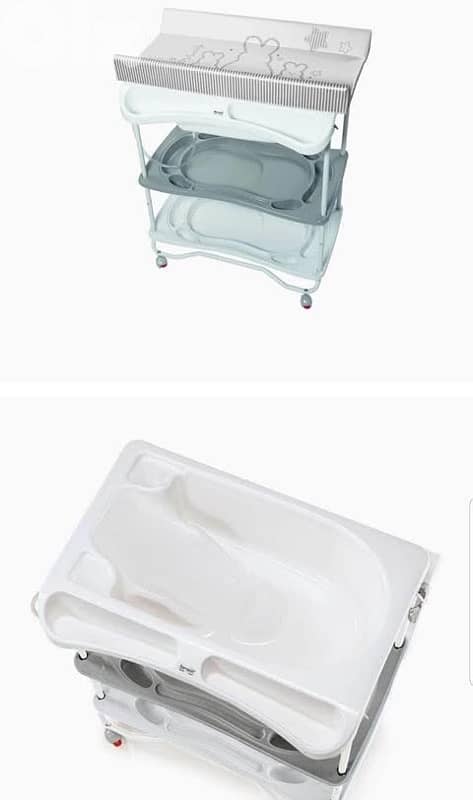 Opens with one hand. Atlantis is is the bath to have everything 5