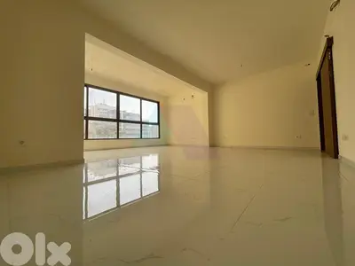 160 m2 apartment+Prime Location 4sale in Barbour - شقة للبيع في بربور