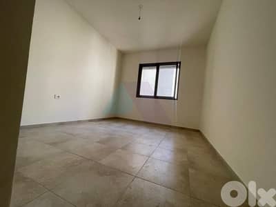 160 m2 apartment+Prime Location 4sale in Barbour - شقة للبيع في بربور