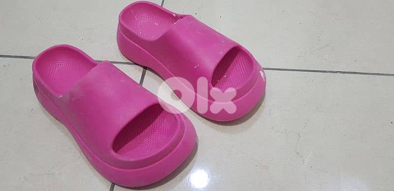 slipper for sale 0