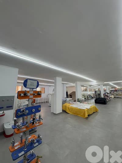SHOWROOM FOR SALE IN HAZMIEH MAR TAKLA WITH WAREHOUSE, (HA-494)