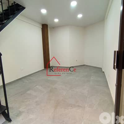 INDUSTRIAL duplex shop for rent in Dekwaneh دوبلكس للإيجار في الدكوانة