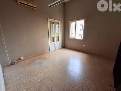 L18783-300 SQM Office For Sale In Achrafieh, Sioufi