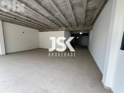 L18784-Duplex Shop For Rent On The Main Road In Adma