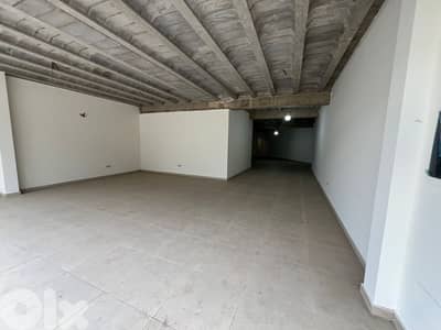 L18784-Duplex Shop For Rent On The Main Road In Adma