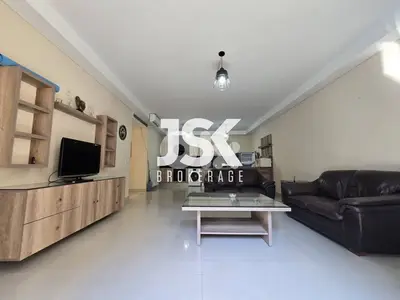 L17890-Modern Apartment For Sale in Achrafieh, Sioufi L17890-Modern Apartment For Sale in Achrafieh, Sioufi