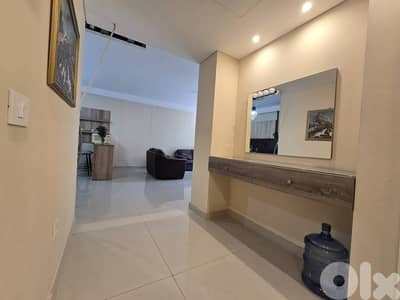 L17890-Modern Apartment For Sale in Achrafieh, Sioufi