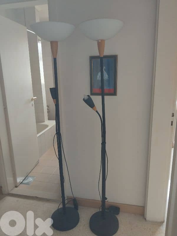 Black halogen floor lamp 0