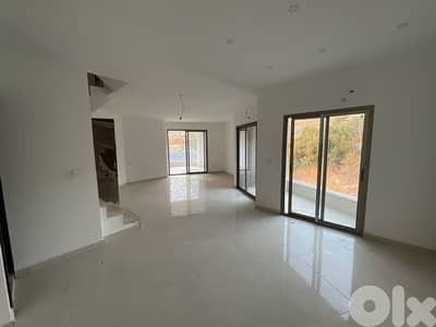 RWB128MK - Triplex apartment for sale in Hboub Jbeil
