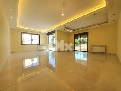 Apartment With Garden for sale in Ain Aar شقة مع حديقة للبيع في عين عا