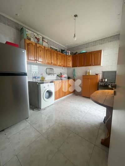 Apartment for sale in Biakout -  شقة للبيع في بياقوت