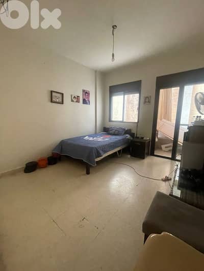 Apartment for sale in Biakout -  شقة للبيع في بياقوت