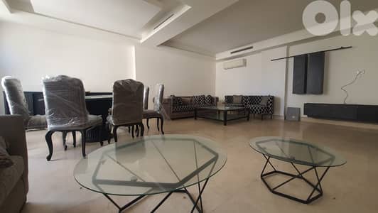 SPACIOUS APARTMENT IN AIN EL MRAISSEH PRIME (220SQ) 3 BEDS , (AM-276)
