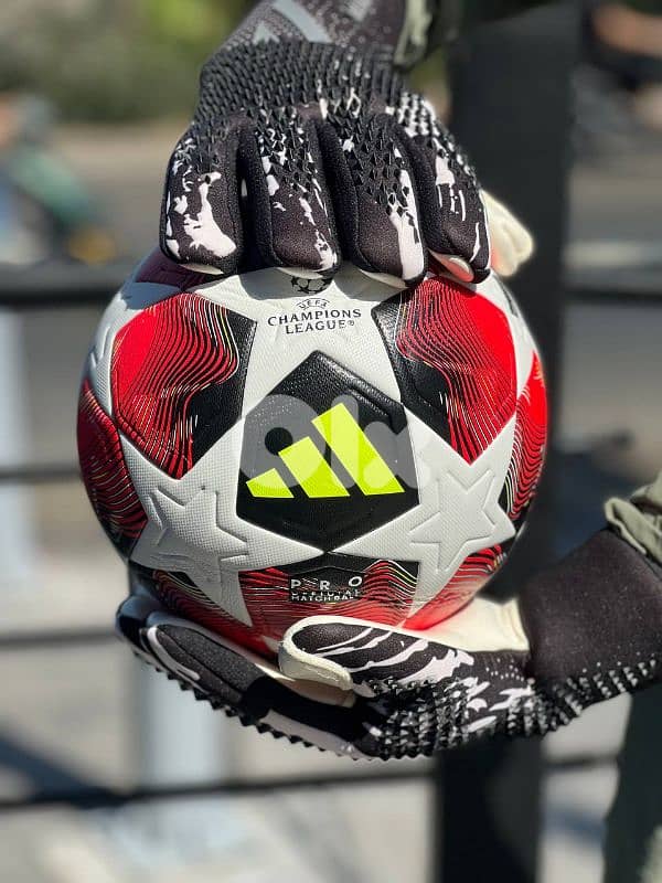 footballمبيع جملة و مفرق 0