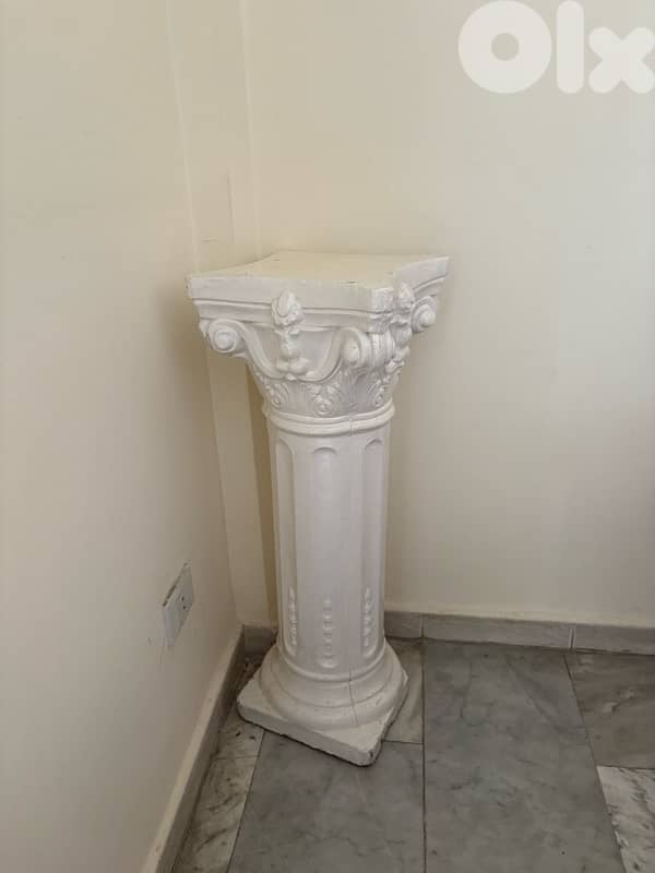 decorative column 0