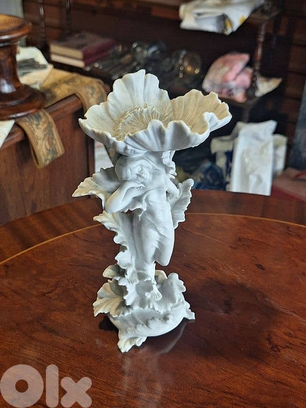 original signed biscuit statue 1