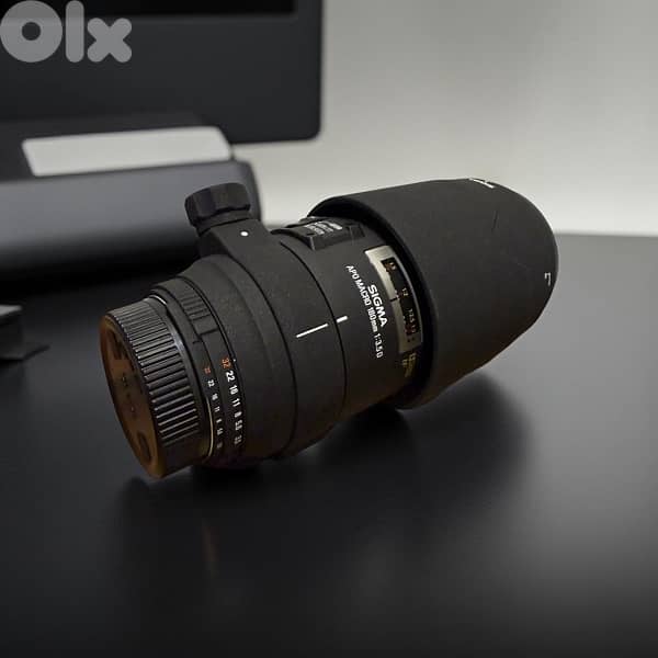 Sigma 180 mm f/3.5 APO Macro IF HSM (DG EX) 1